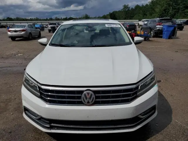 2017 VOLKSWAGEN PASSAT SEL PREMIUM  
