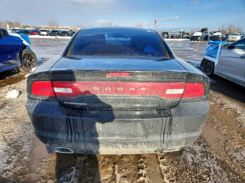 2014 DODGE CHARGER SE  