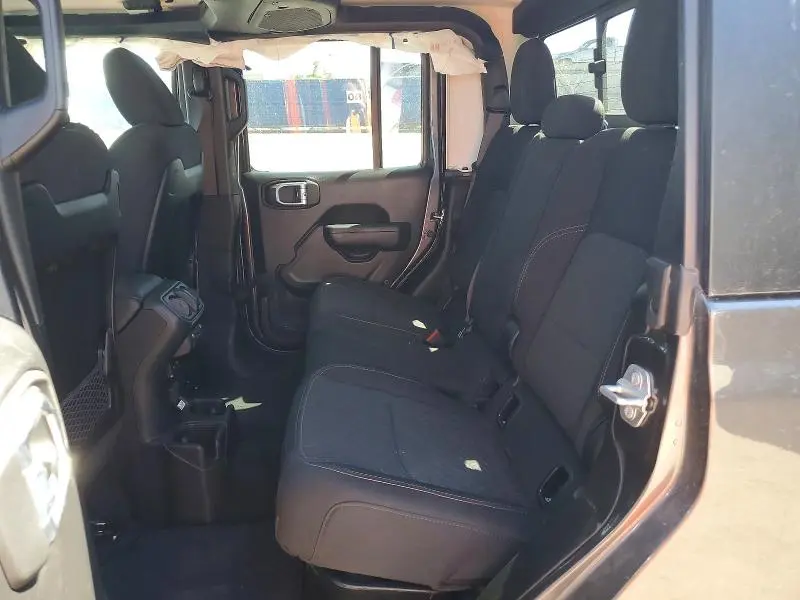 2025 JEEP GLADIATOR MOJAVE  