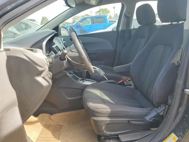 2018 CHEVROLET SONIC LT  