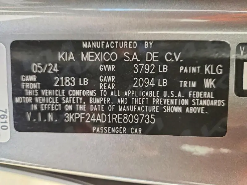 2024 KIA FORTE LXS  