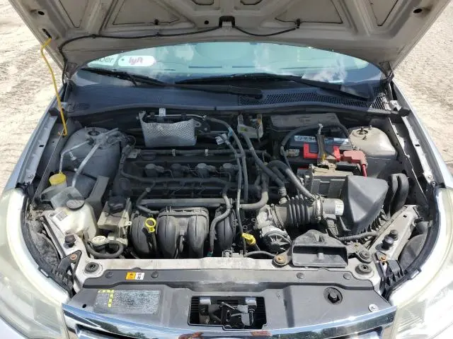 2010 FORD FOCUS SE  
