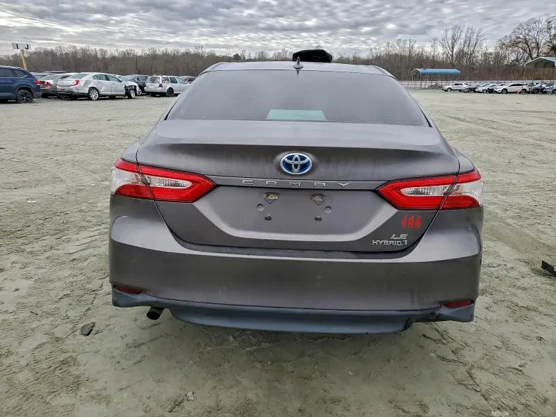 2019 TOYOTA CAMRY LE  