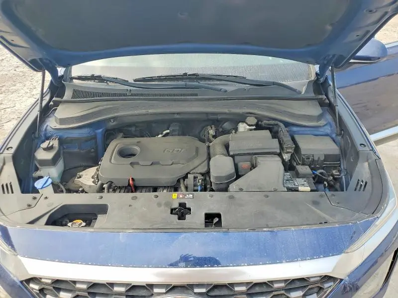 2019 HYUNDAI SANTA FE SE  