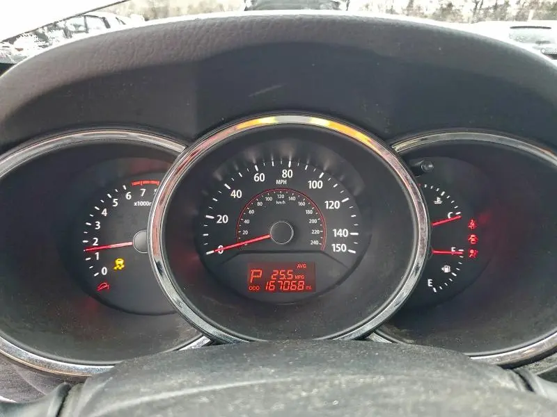 2011 KIA SORENTO BASE  