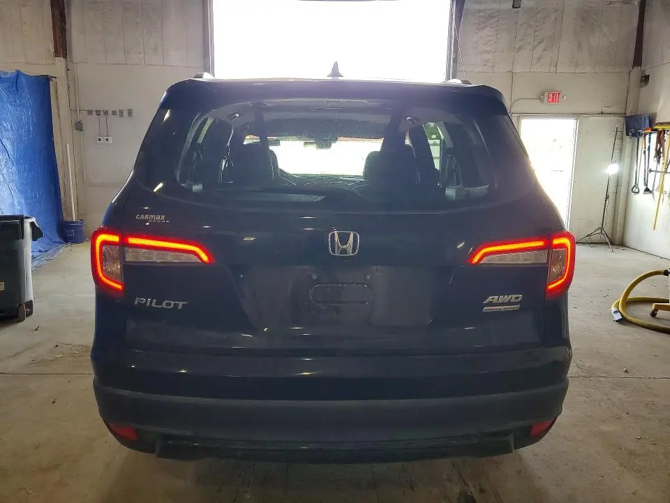 2022 HONDA PILOT SE  