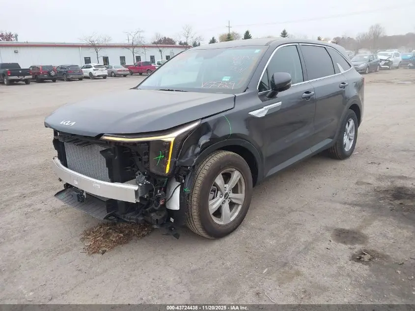 2025 KIA SORENTO LX