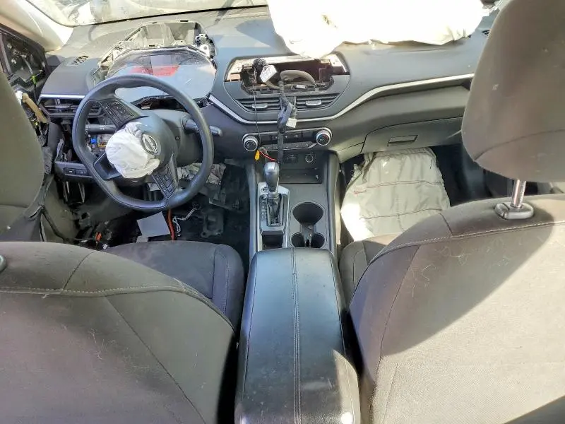 2024 NISSAN ALTIMA S  