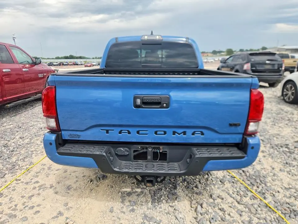 2019 TOYOTA TACOMA TRD SPORT  
