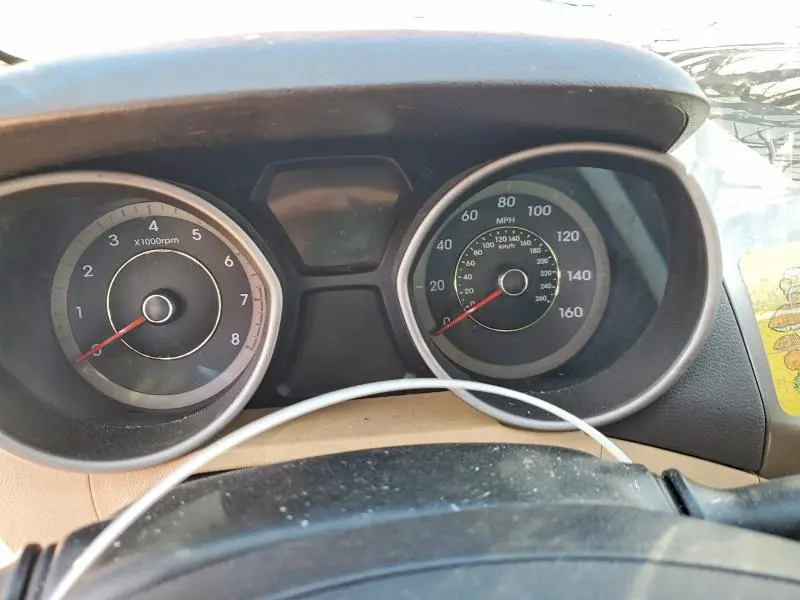 2011 HYUNDAI ELANTRA GLS  