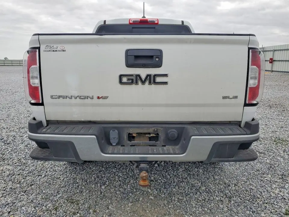 2020 GMC CANYON SLE  