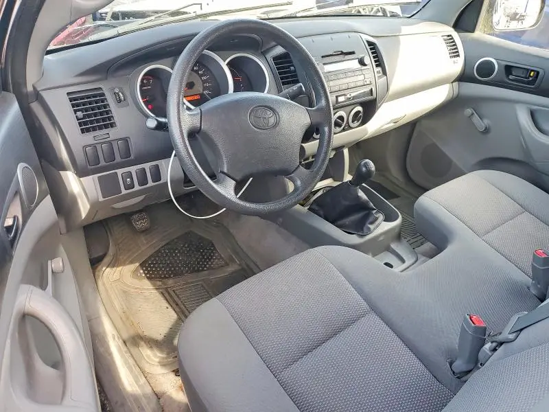 2011 TOYOTA TACOMA BASE  