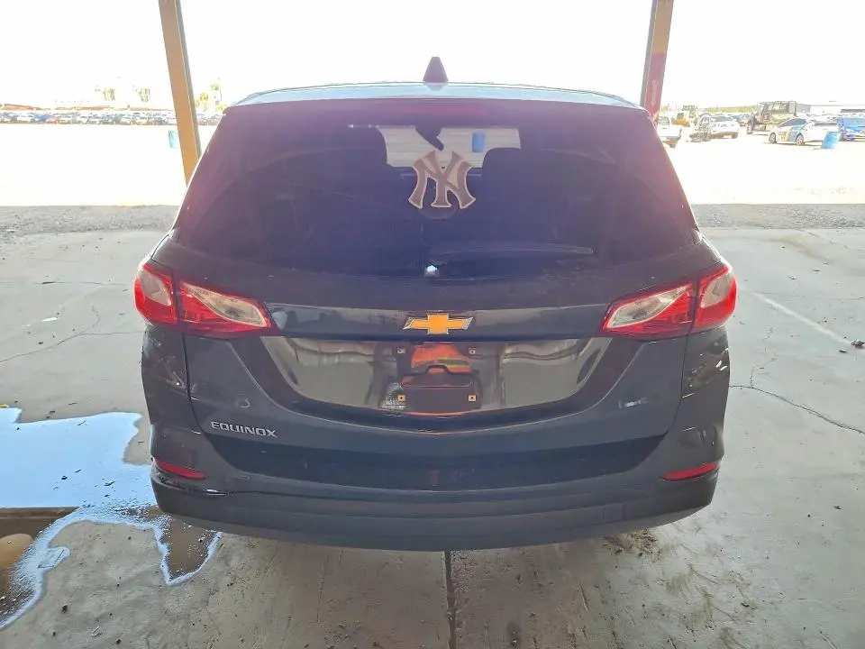 2020 CHEVROLET EQUINOX LS  