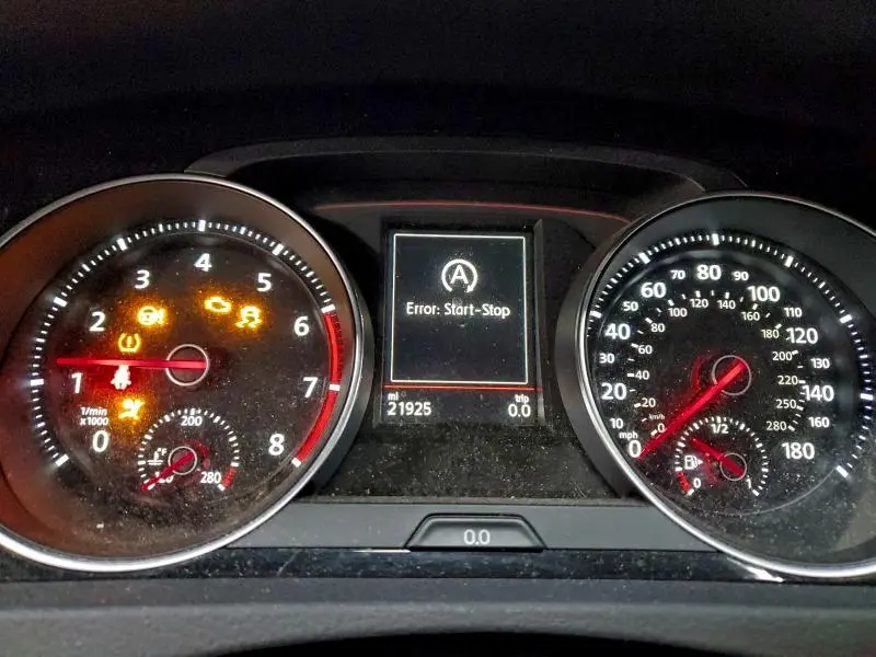 2018 VOLKSWAGEN GTI S/SE  