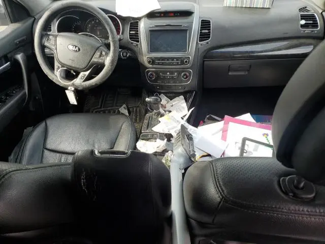 2014 KIA SORENTO LX  