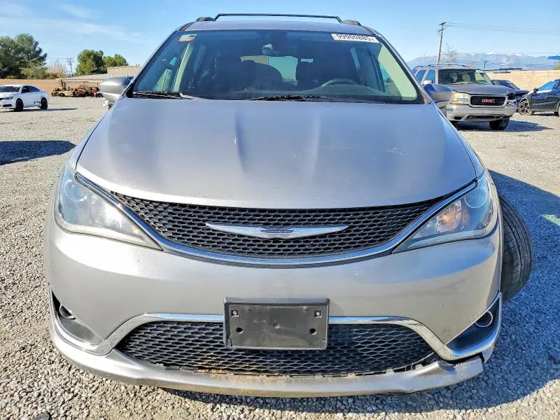 2017 CHRYSLER PACIFICA TOURING L  