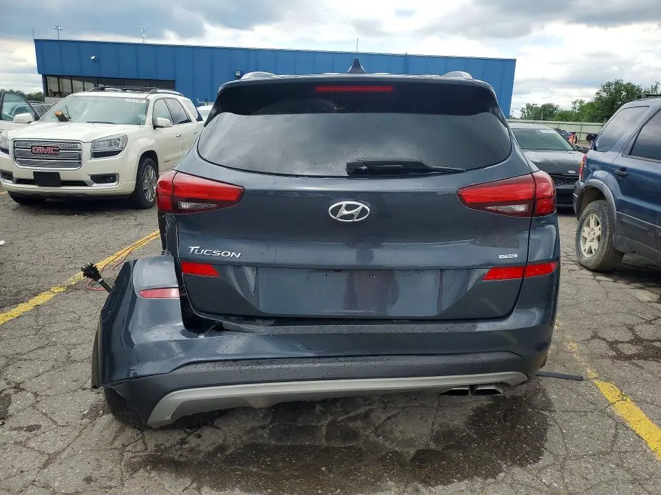 2020 HYUNDAI TUCSON SEL  