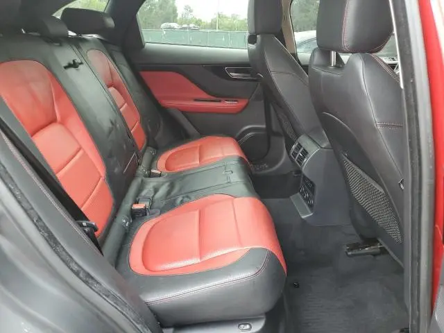 2017 JAGUAR F-PACE R - SPORT  