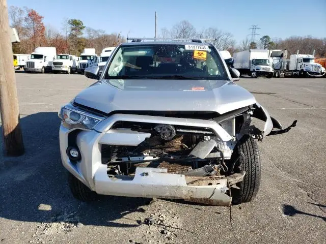 2021 TOYOTA 4RUNNER SR5/SR5 PREMIUM  
