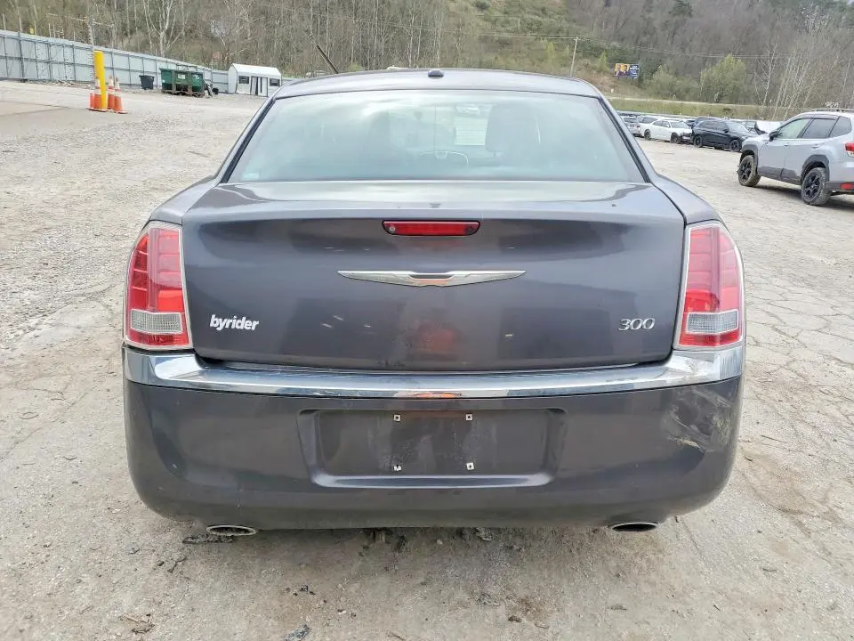 2013 CHRYSLER 300   