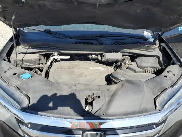 2017 HONDA PILOT ELITE  