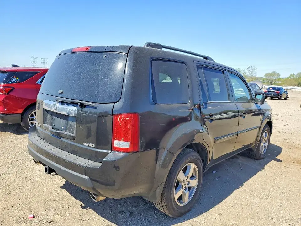 2011 HONDA PILOT EXL  