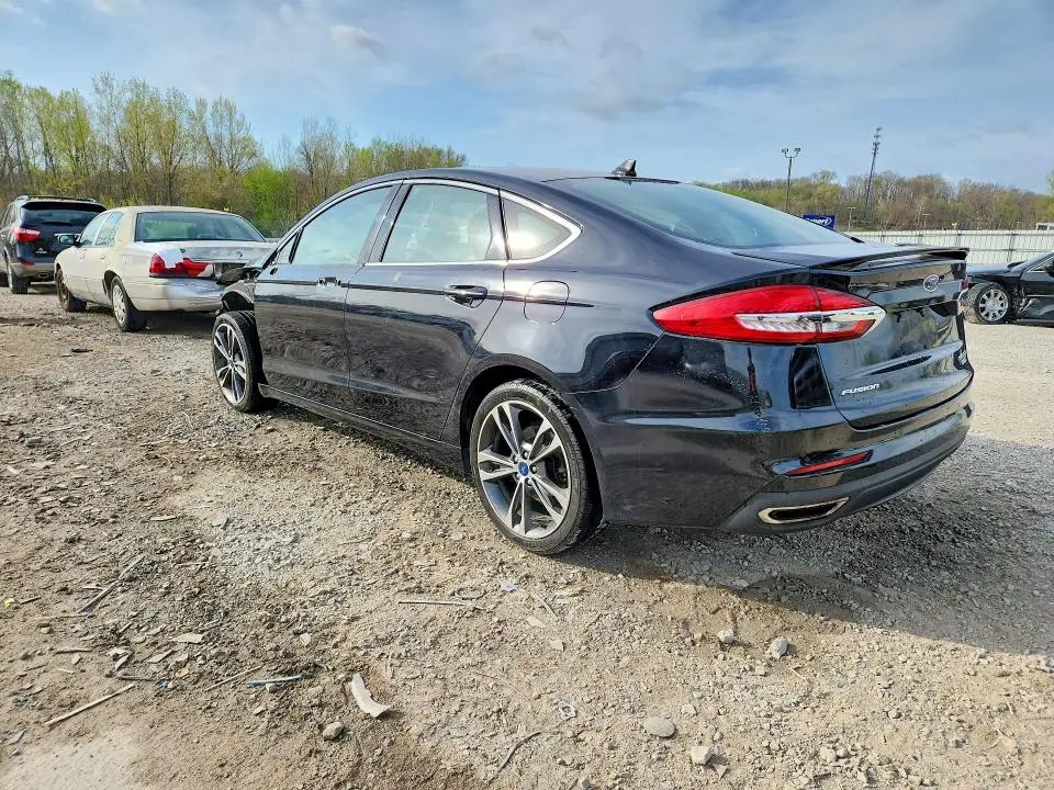 2020 FORD FUSION TITANIUM  