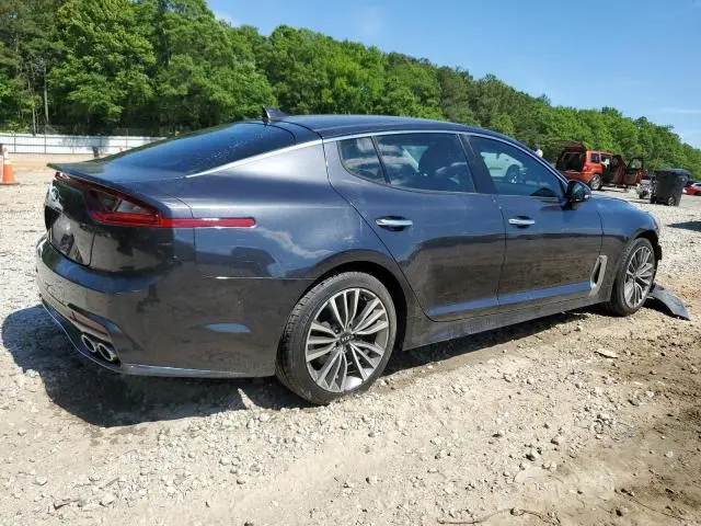 2019 KIA STINGER 