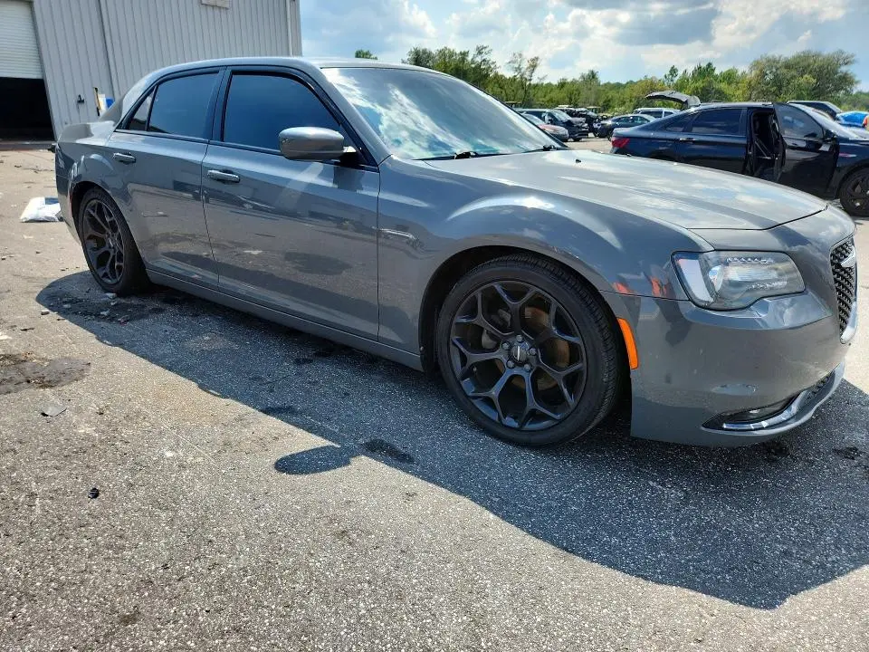 2019 CHRYSLER 300 S  