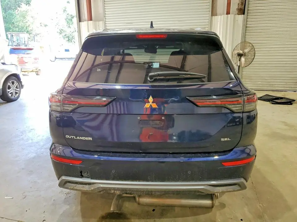 2025 MITSUBISHI OUTLANDER SEL  