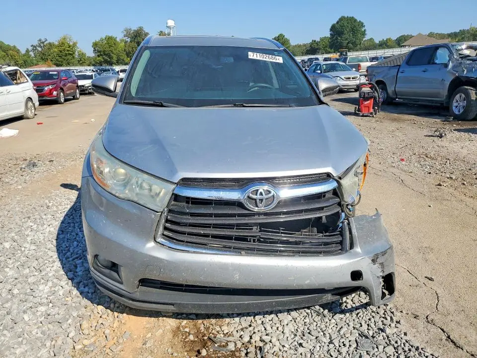 2014 TOYOTA HIGHLANDER XLE  