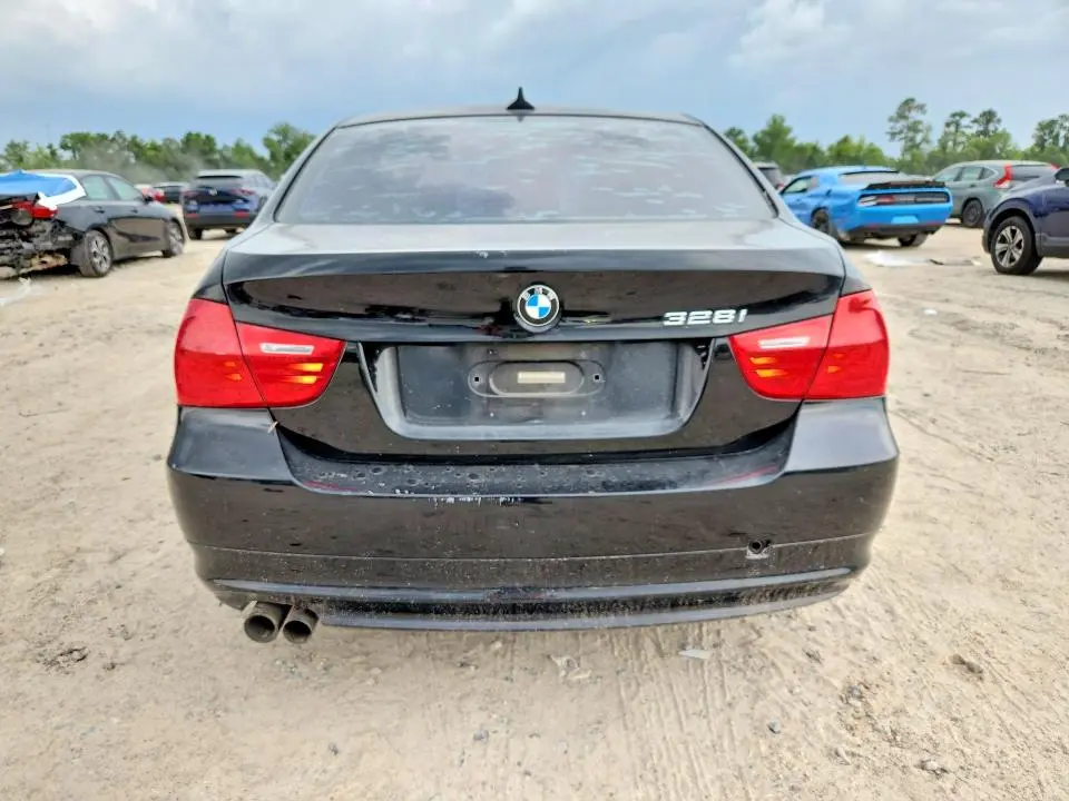 2011 BMW 328 I  