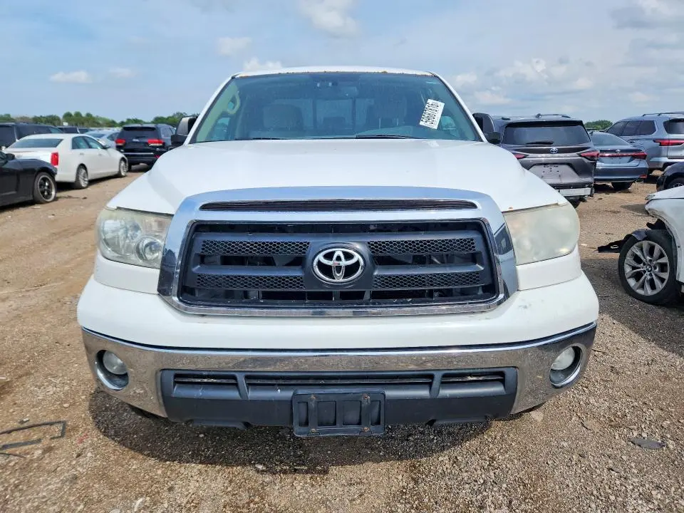 2013 TOYOTA TUNDRA DOUBLE CAB SR5  