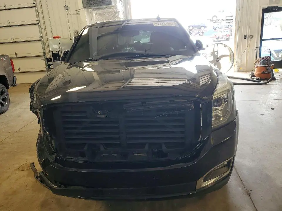 2018 GMC YUKON SLT  
