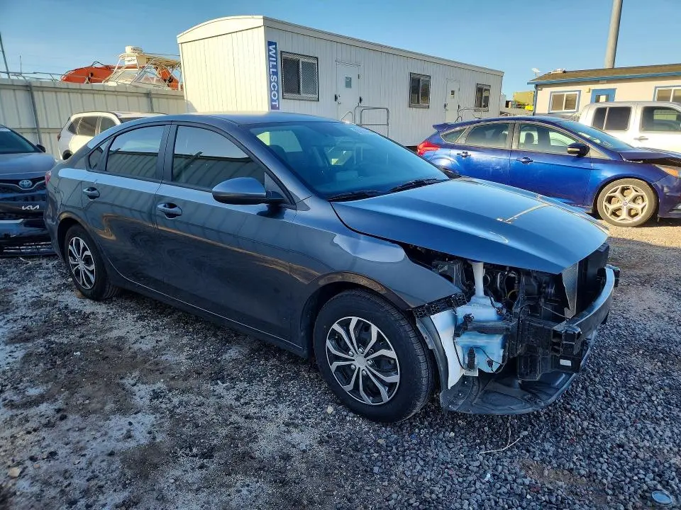 2024 KIA FORTE LX  
