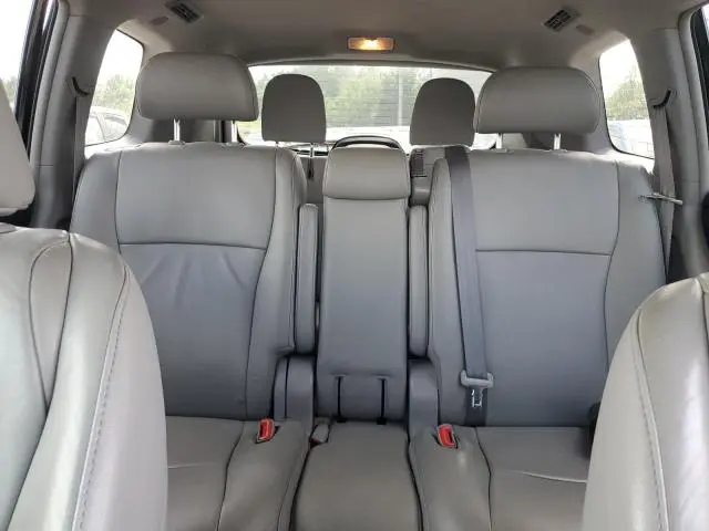 2013 TOYOTA HIGHLANDER BASE  