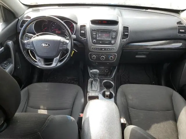 2014 KIA SORENTO LX  