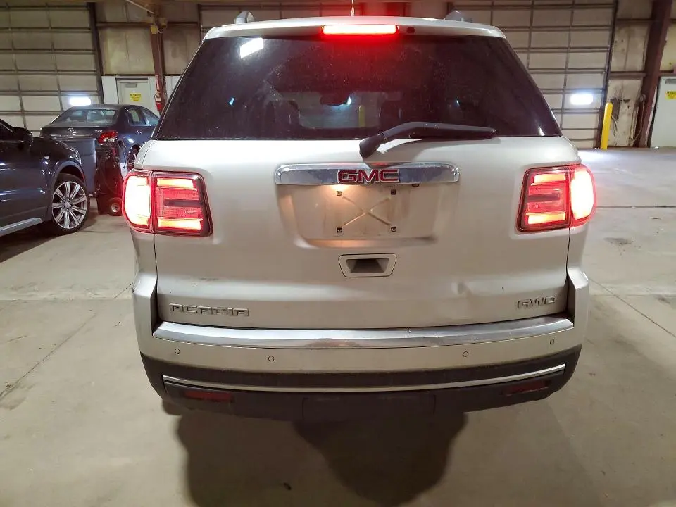 2014 GMC ACADIA SLT-1  