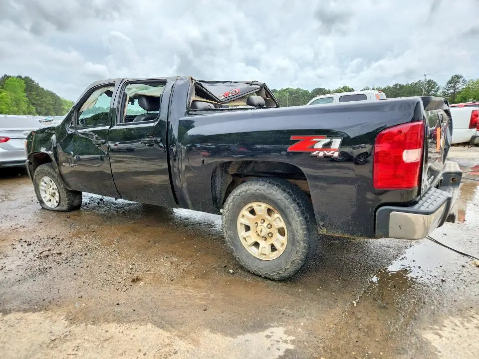 2011 CHEVROLET SILVERADO K1500 LT  