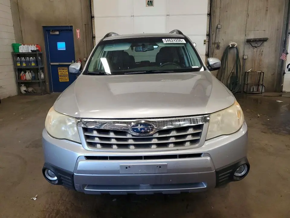 2013 SUBARU FORESTER LIMITED  
