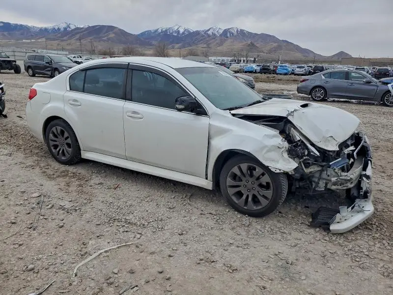 2013 SUBARU LEGACY 2.5I LIMITED  