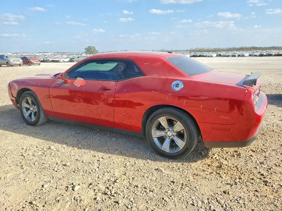 2015 DODGE CHALLENGER SXT  