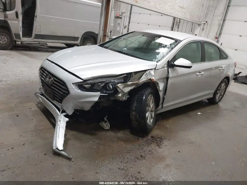 2019 HYUNDAI SONATA SE