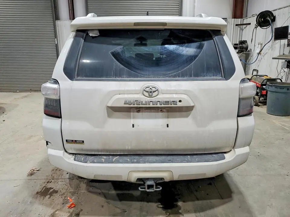 2016 TOYOTA 4RUNNER SR5/SR5 PREMIUM  