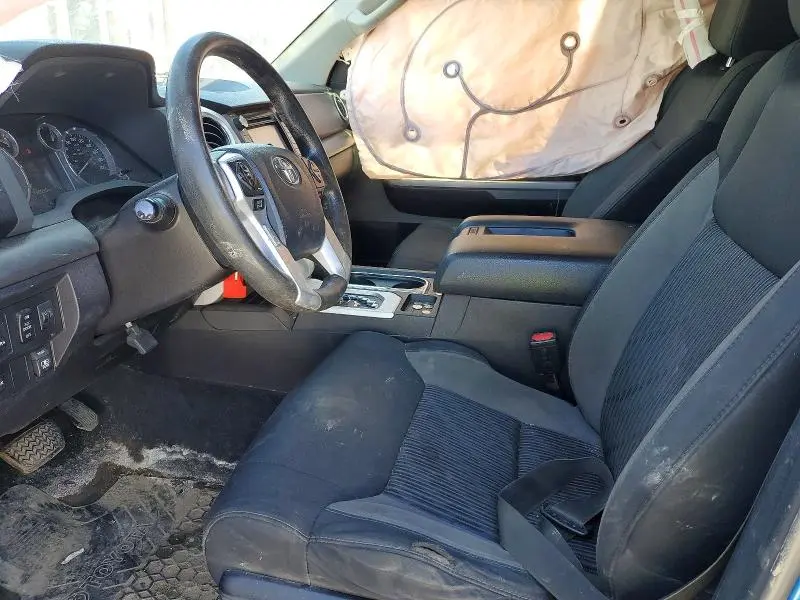 2017 TOYOTA TUNDRA SR  