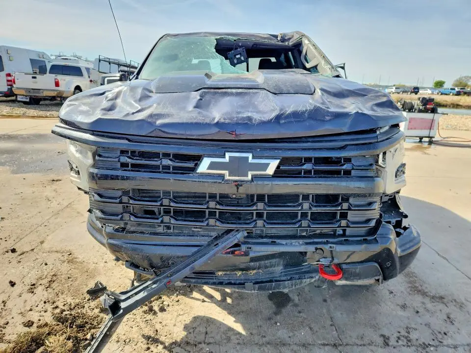 2024 CHEVROLET SILVERADO K1500 LT TRAIL BOSS  