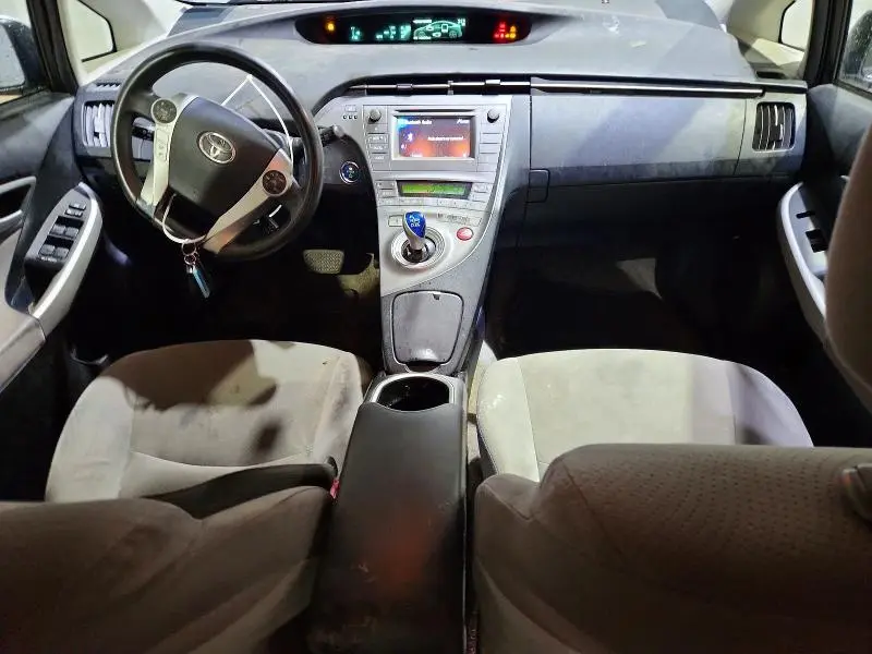 2013 TOYOTA PRIUS TWO  
