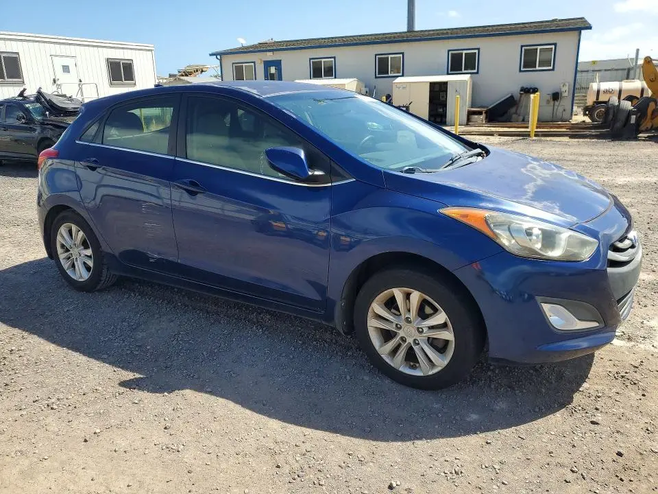 2013 HYUNDAI ELANTRA GT BASE  