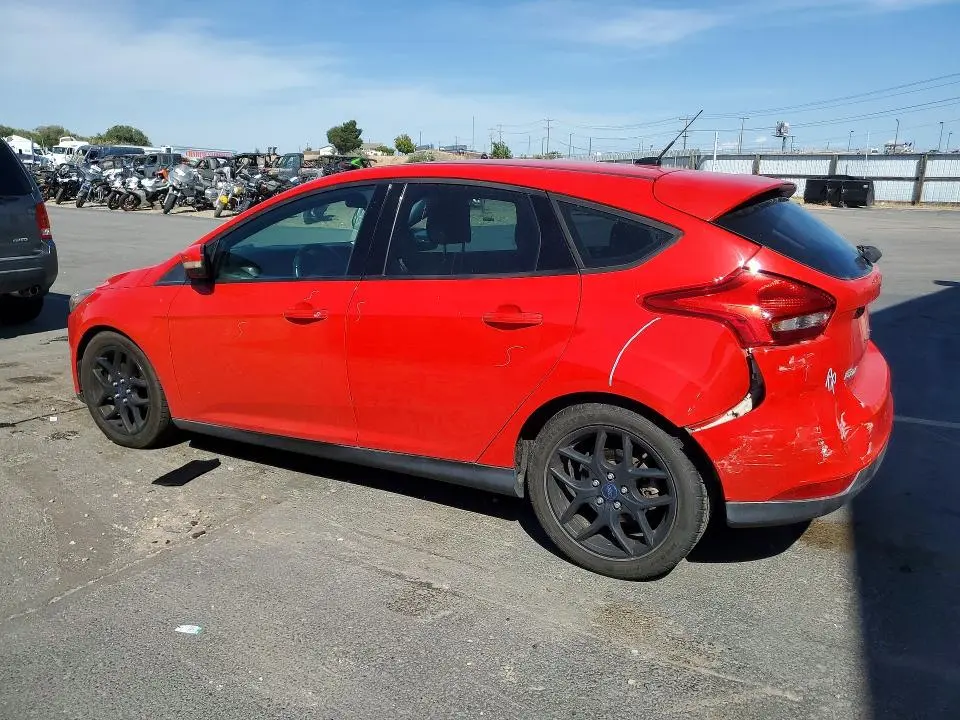 2016 FORD FOCUS SE  