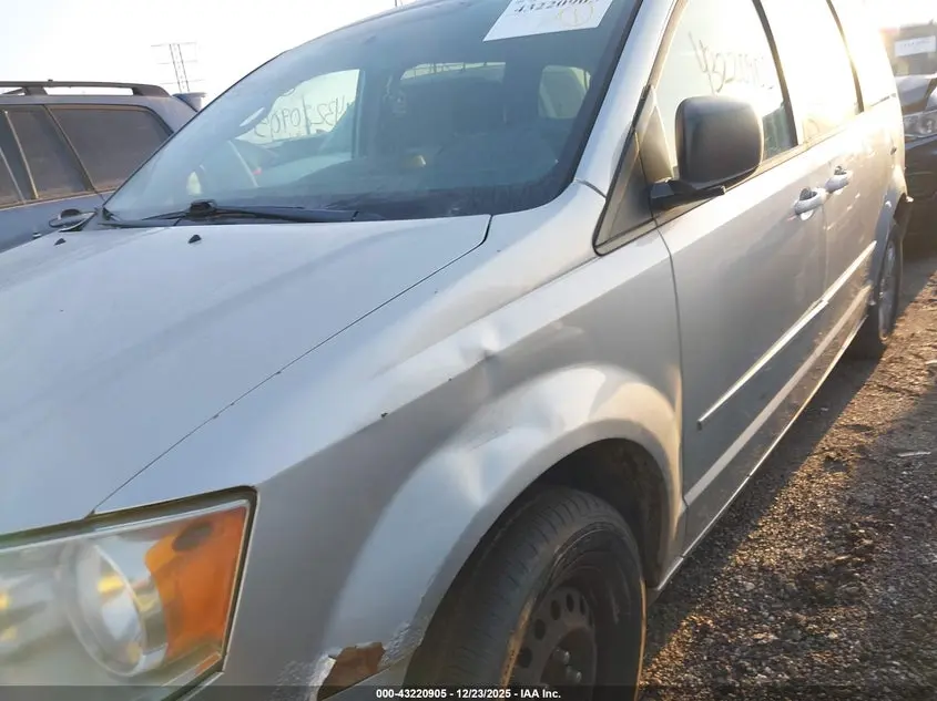 2011 DODGE GRAND CARAVAN EXPRESS